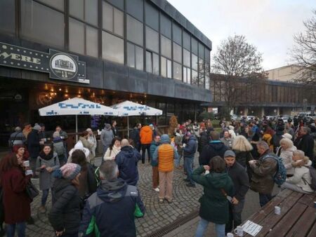 АЕЖ с нов протест пред bTV заради Мария Цънцарова