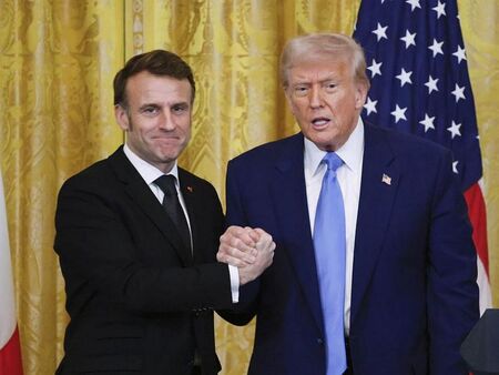 Тръмп се похвали, че е принудил Макрон да увеличи цените на лекарствата