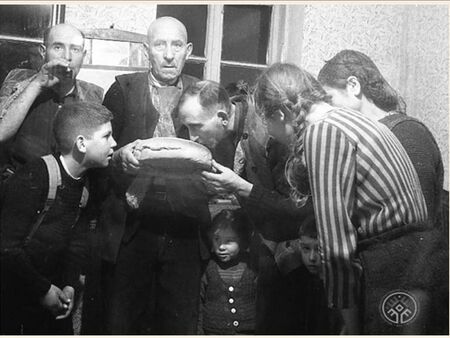 Тази вечер  преди да се оплачете погледнете около масата пребройте