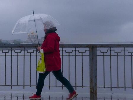 Зимата настъпи с ледени сутрини и облачно време – какво