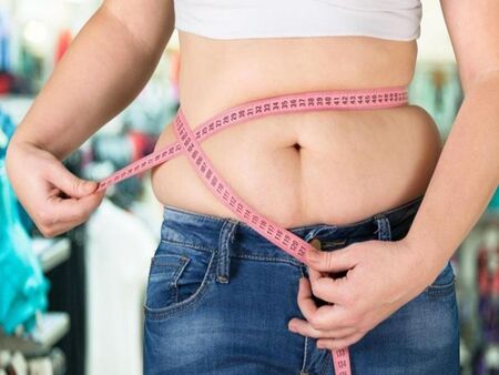 Преяждането по празниците натоварва черния дроб и мозъка и може да доведе до болница