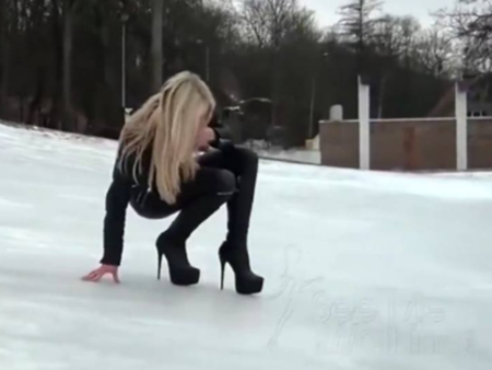 Експерт съветва как да се движим безопасно в снежна и заледена обстановка