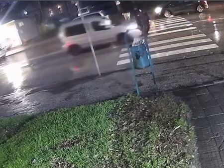 Камерите заснеха всичко а коментарите под видеото са още по