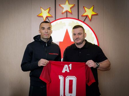 "Шоуто на Слави" отива в историята след 19 години на екран