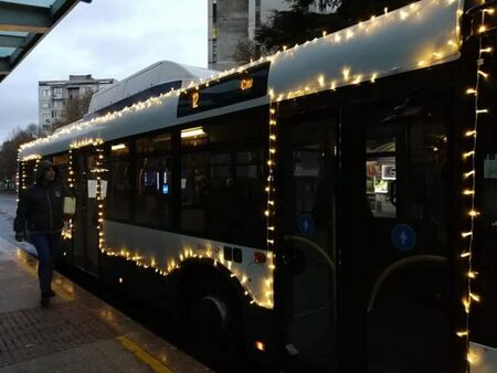 Нощна линия и празнично разписание на „Бургасбус“ за Нова година