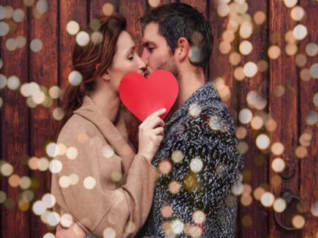 Любовта се събужда: 4 зодии, които ще почувстват силни емоции в първата седмица на 2026 година