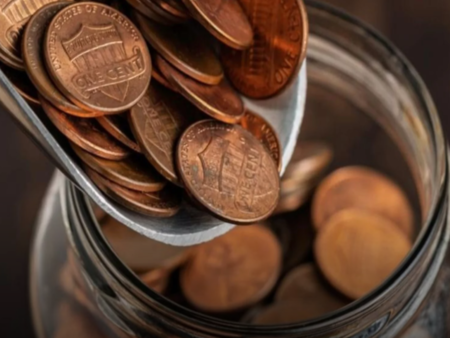 Таксиджии сигнализират за потенциална "бомба" с евроцентовете - какво ги тревожи