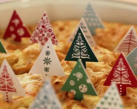 Забавни късмета за новогодишната баница, които гарантират смях около трапезата