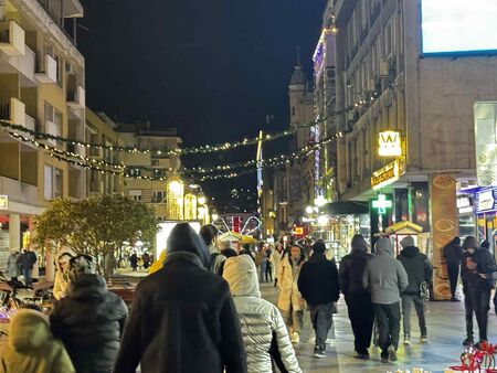 Българите отново избраха съседката ни за празника С много хора