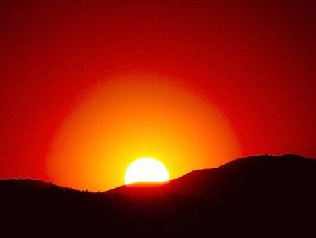 Времето утре: слънце, силен вятър и сутрешен мраз в котловините