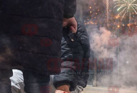 Новогодишен ужас в Равда: пиратка избухна в ръката на момче