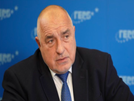 Самонадеяността свали кабинета каза Борисов България никога не е била