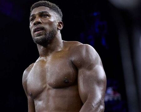 Решението, което спаси Антъни Джошуа защо смени мястото си секунди преди катастрофата