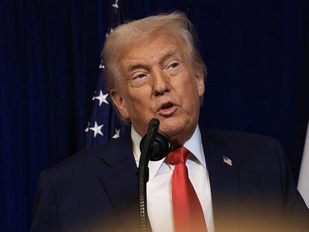 Хвалбите на Тръмп за контрол над нацията и експлоатация на