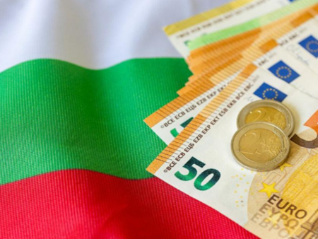 Въпрос "ще може ли с българското евро да се пазарува в Гърция" взриви мрежата