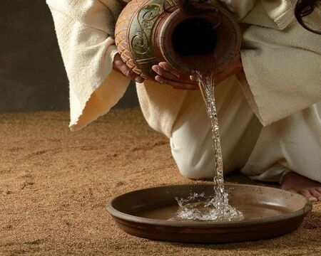 Нощта срещу Йордановден е време за „мълчана вода“ и сбъднати желания