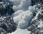 Опасност от лавини и лоши условия за туризъм в планините