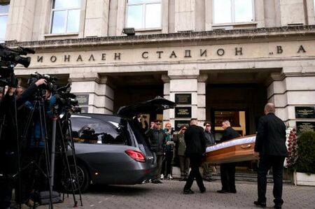 Пенев не ги предаде. Те го предадоха многократно