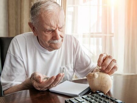 Сега е най-изгодният момент да си купите недостигащ стаж