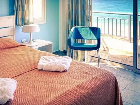 Туристите ще се ориентират по нов знак за надеждни хотели с добра репутация