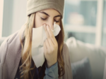 Студът не разболява, но помага на вирусите: Как да се предпазим от зимните инфекции
