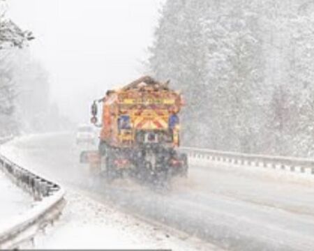 „Смъртоносен капан в Европа“ причини блокади и стотици инциденти във Великобритания и Франция