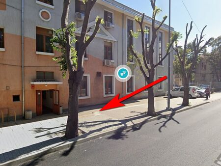 Получил е фрактура на кубовидната кост на десния глезен и