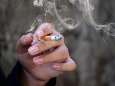 Плащаме 9 милиона евро за борба с тютюнопушенето и алкохолизма