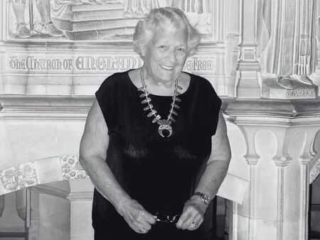 Историята на Маргарет Каргил: Как богатството може да изолира човек от света