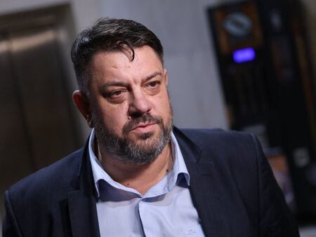 Отстраняват Атанас Зафиров от председателския пост на БСП днес
