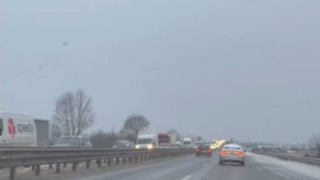 Републиканските пътища са проходими при зимни условия