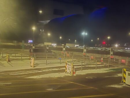 Оставиха в сила кода за опасно време в цяла Великобритания и след бурята "Горети"