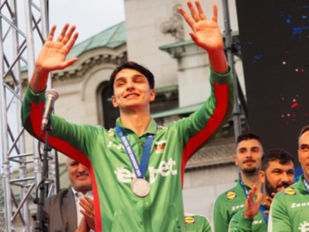 Вижте къде в Бургас да изкарате курс за оръжие или да постреляте за удоволствие