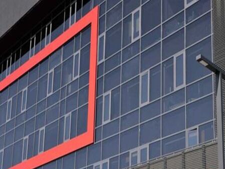 Инциденти в Бургаско: Жена падна в автобус, друга катастрофира