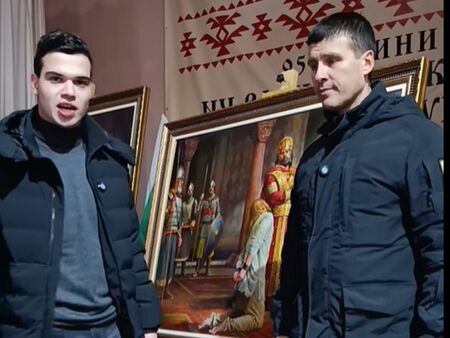 Според Ивелин Михайлов имало вариант третият мандат да отиде при