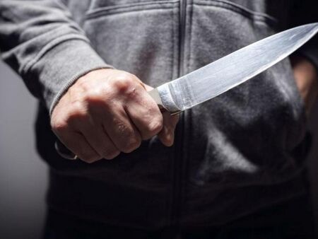 Намушкаха с нож 25-годишен мъж по време на скандал