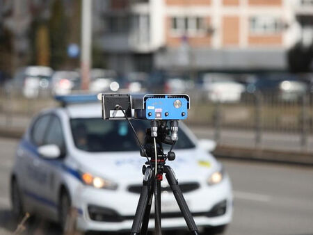 Фонд „Пътна безопасност“ блокира почти половин милиард лева от глоби и средствата не се използват за подобряване на пътищата