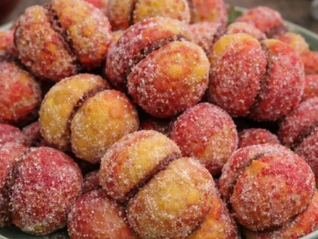 Сладките, които бяха хит на всяко тържество: Автентични Прасковки по рецептата на баба