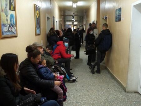 Грипът настъпва наистина В България доминира нов мутирал вариант на