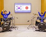 Японски и южнокорейски лидери си сформираха джем сесия с K-pop хитове на среща на върха