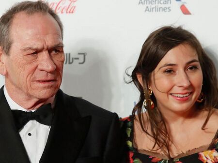 Самоубилата се дъщеря на Томи Лий Джоунс е била психически лабилна от години