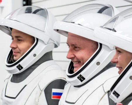 Мистериозен медицински проблем наложи аварийни завръщане на Капсула на SpaceX