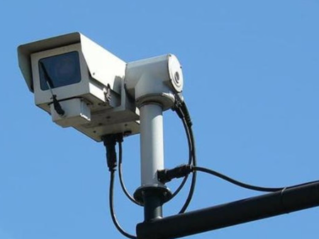 Див с БМВ строши глупомера до Пловдив