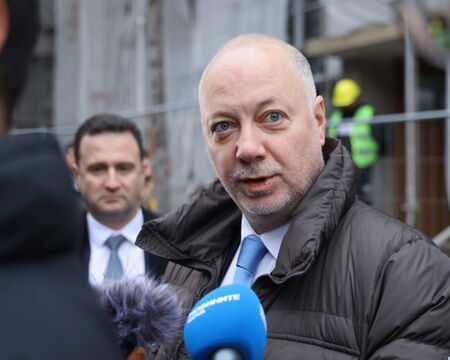 Росен Желязков призова за бързо отиване на избори без политическо шоу