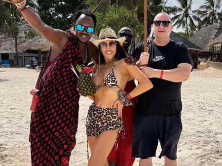 Служителите му смятат че е заслужил да се отдъхне под