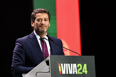 Крайната десница води преди президентските избори в Португалия