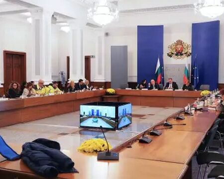 Парламентът отхвърли изцяло машинното гласуване 