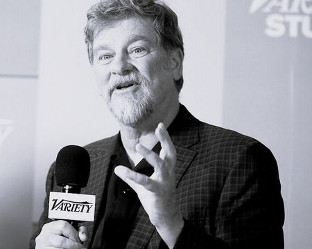 Почина сърежисьорът на Цар Лъв