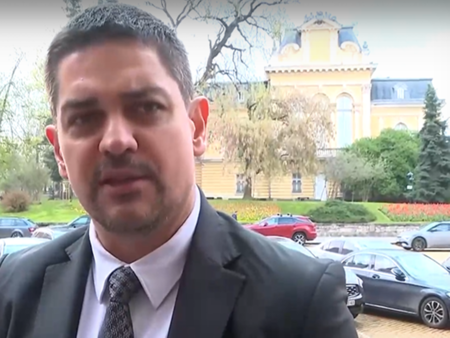 Радостин Василев с интересни думи за президента, подаващ оставка