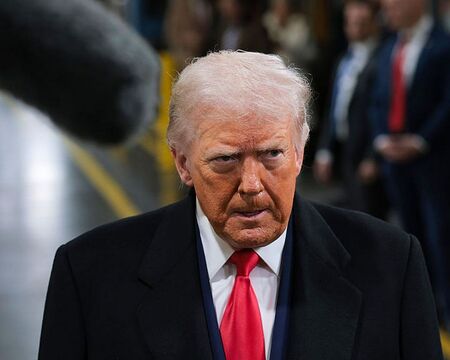 Съюзниците на САЩ оспорват Гренландия в Давос преди обръщението на Тръмп